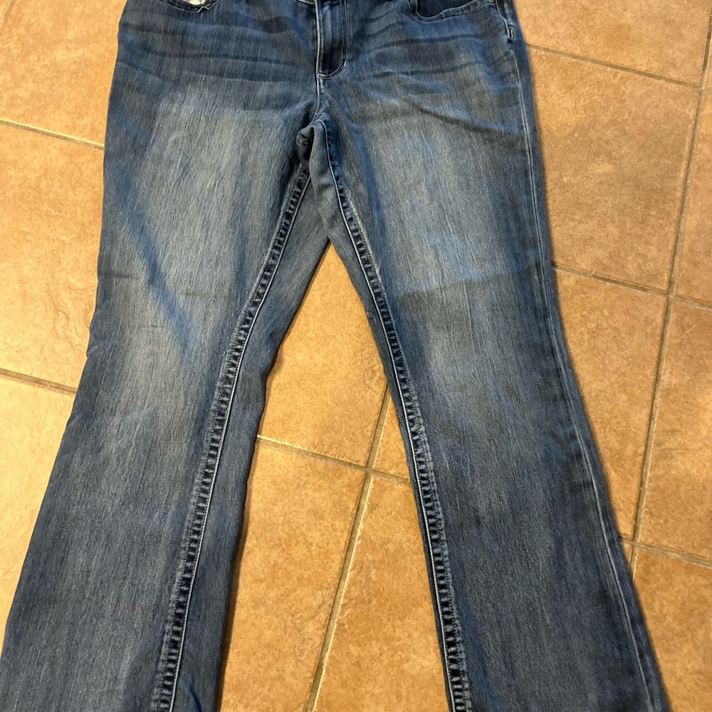 Maurice’s jeans size 18W Long